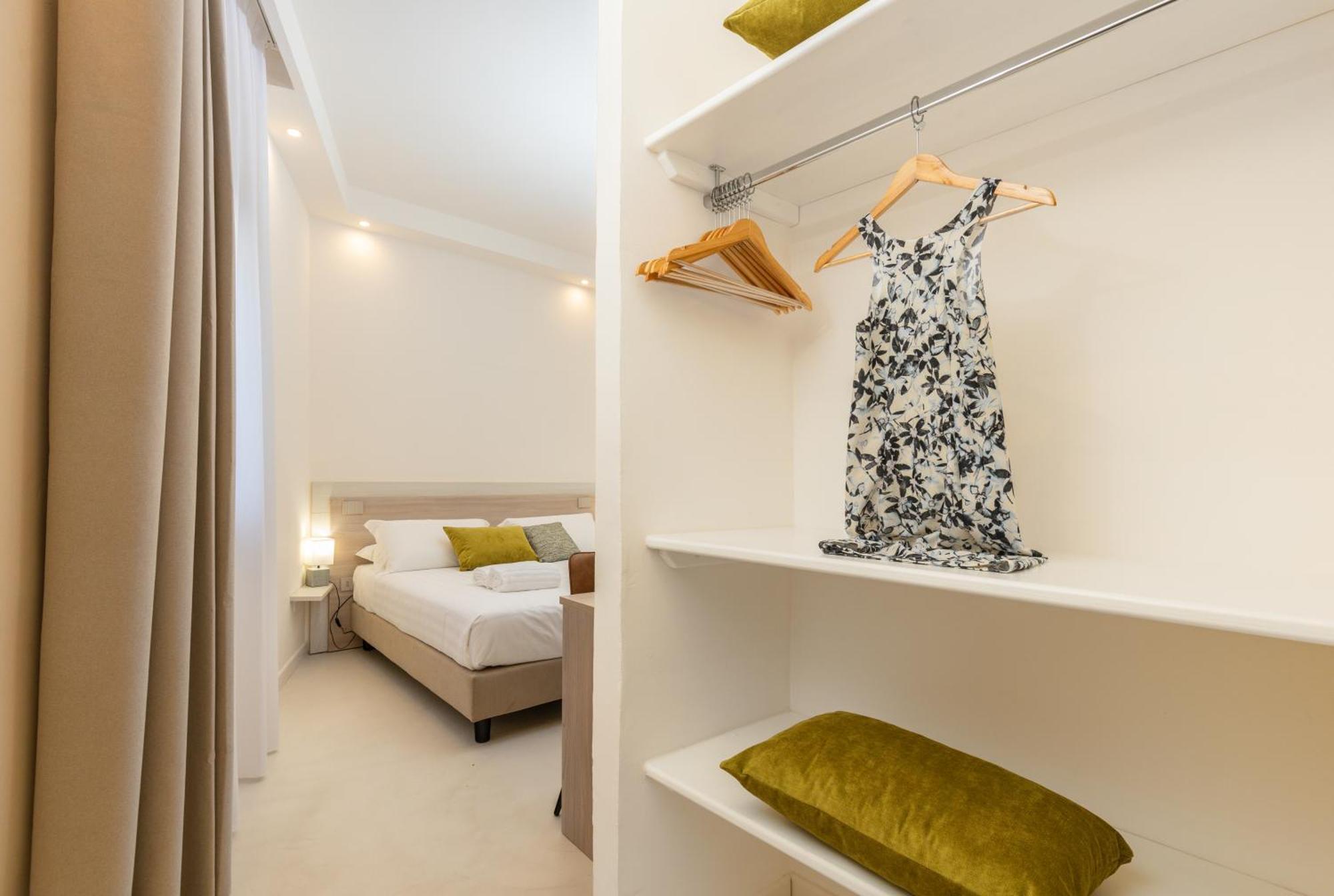 Ausentu Guest House Tortoli Bagian luar foto