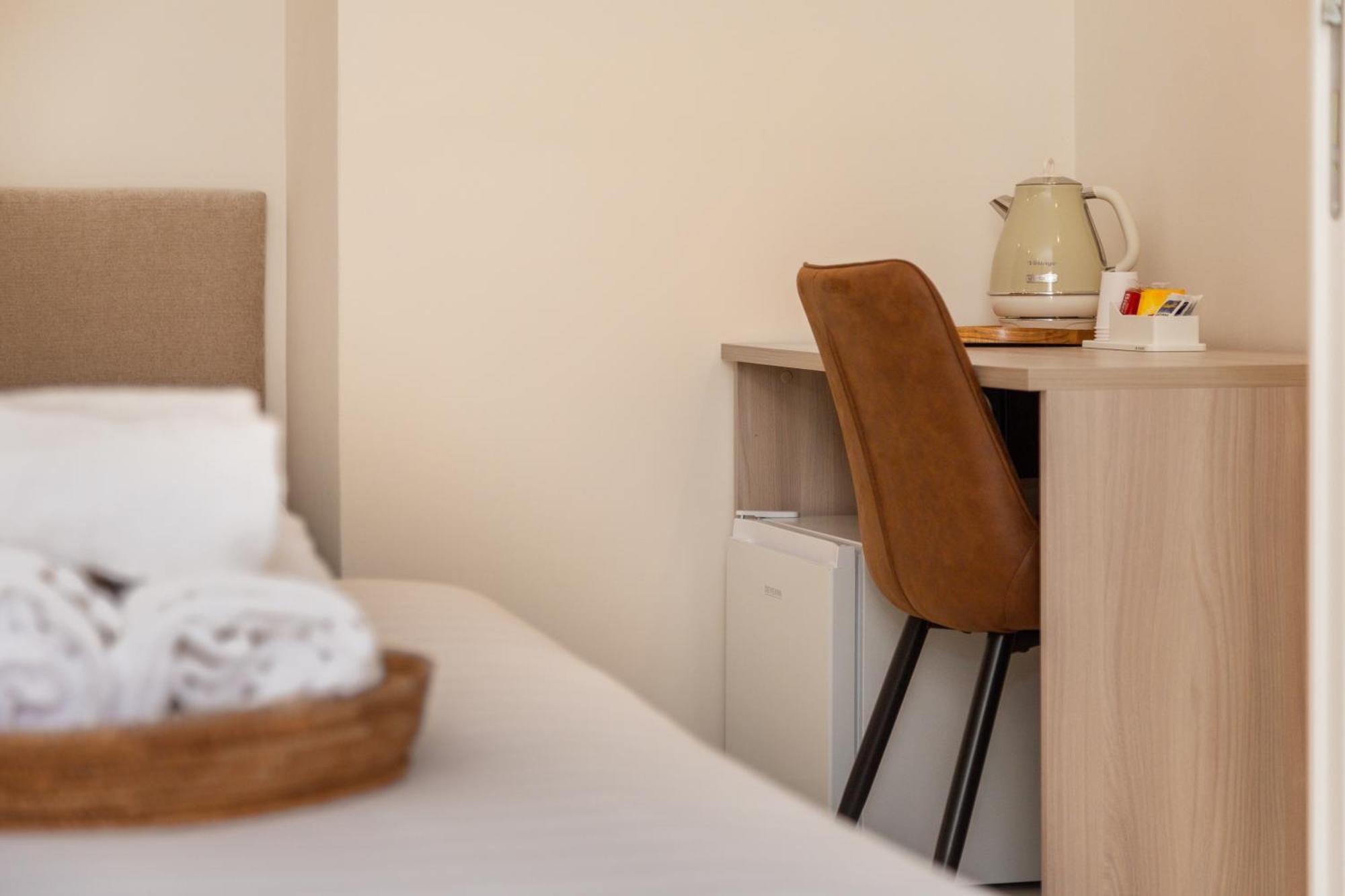 Ausentu Guest House Tortoli Bagian luar foto