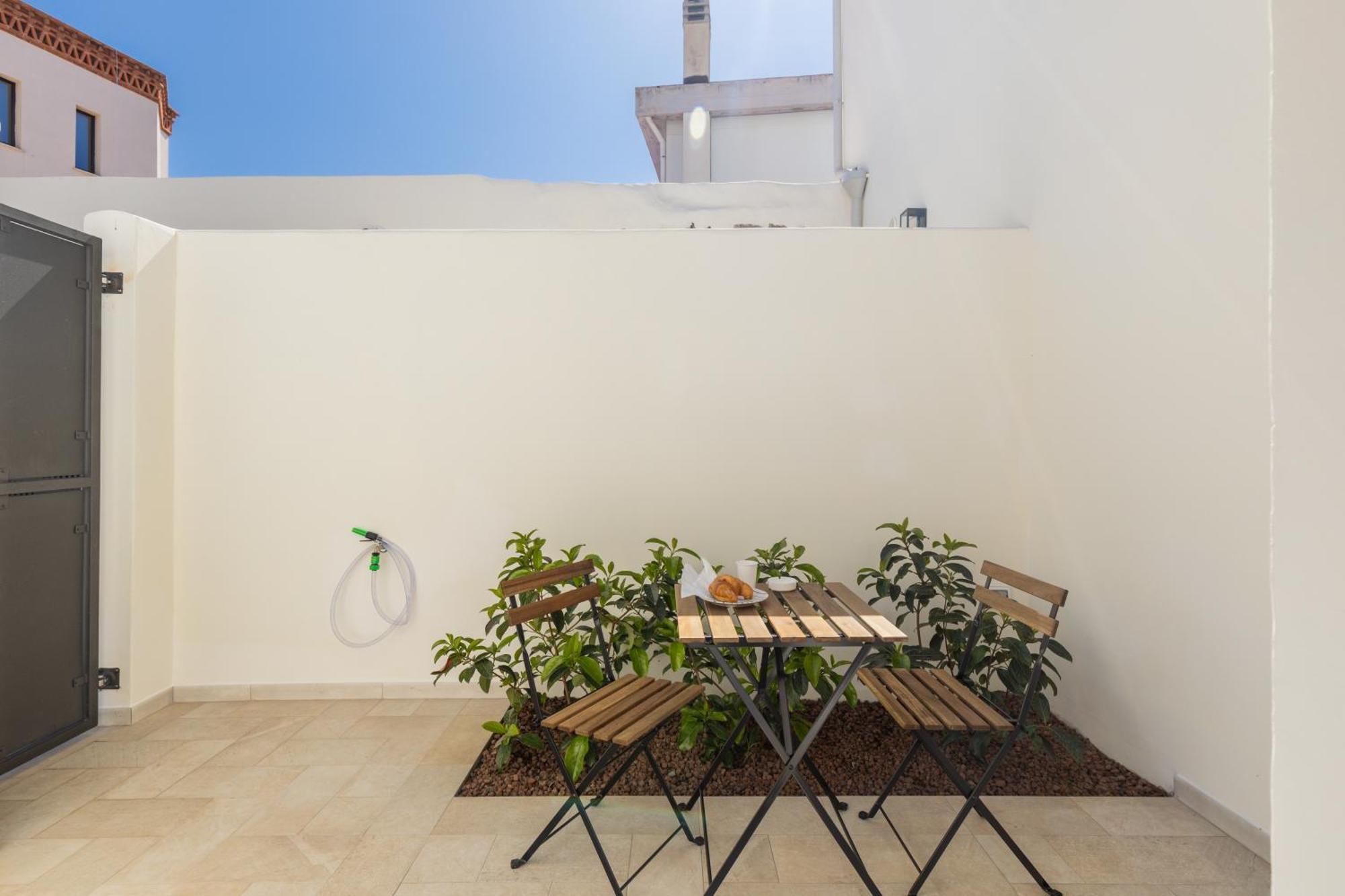 Ausentu Guest House Tortoli Bagian luar foto