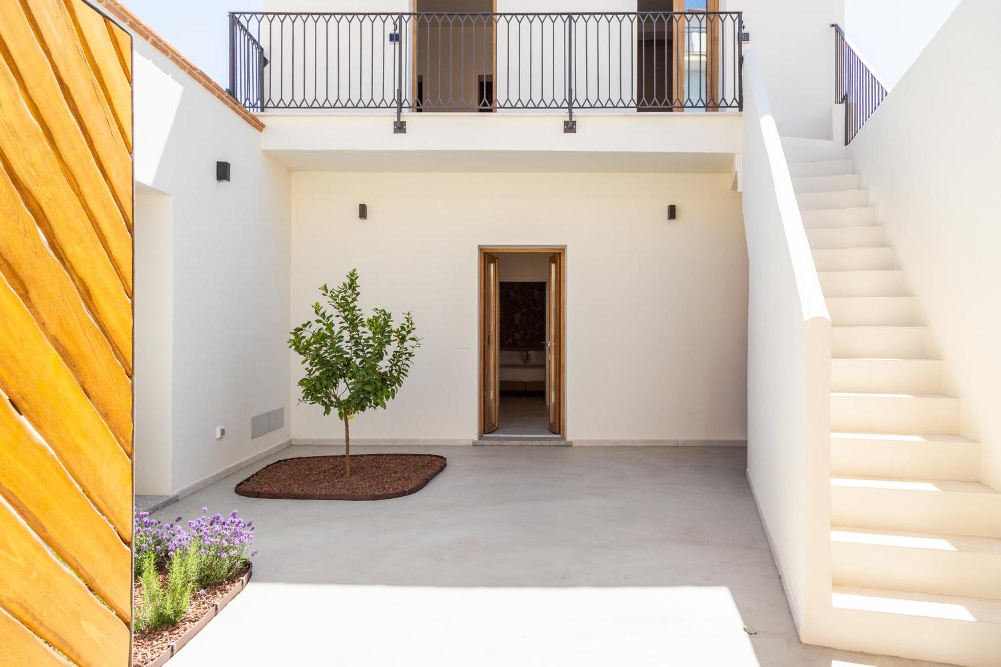 Ausentu Guest House Tortoli Bagian luar foto