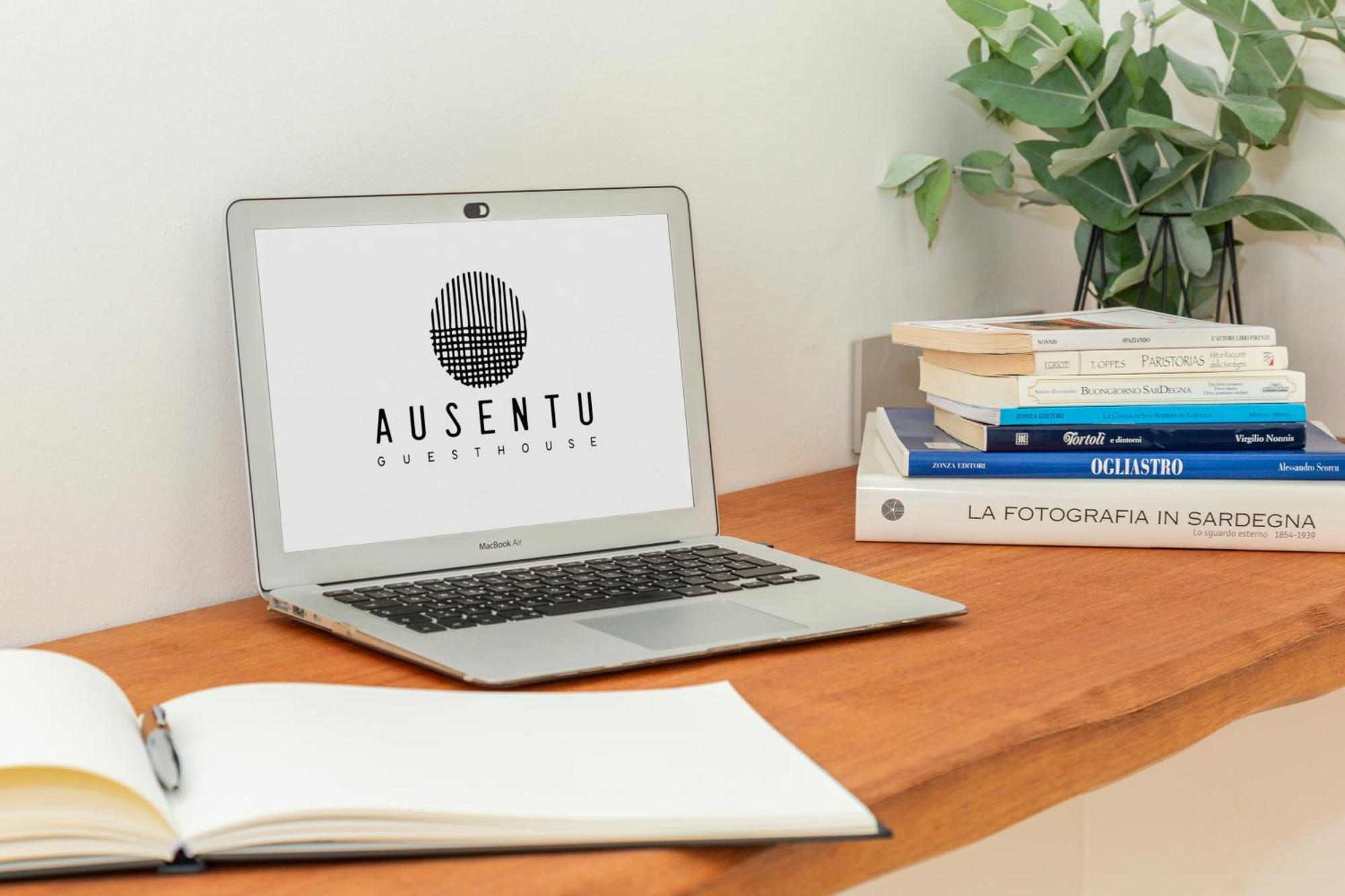 Ausentu Guest House Tortoli Bagian luar foto
